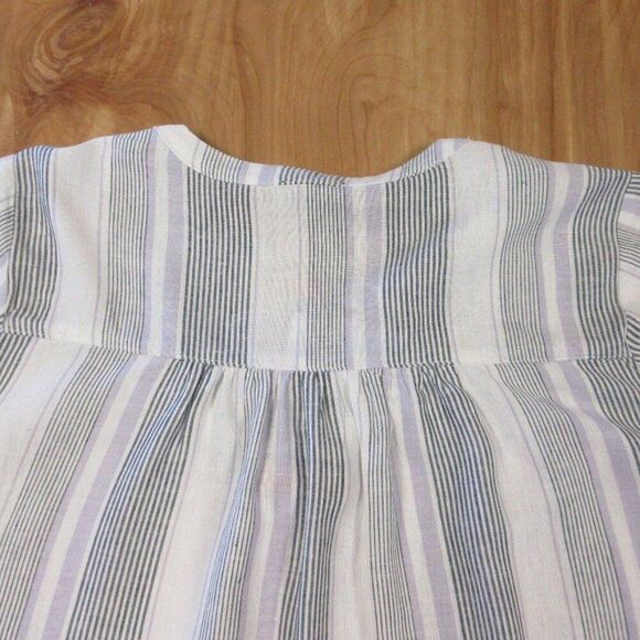 SPLENDID Linen Blend V-Neck Blouse Size M Grey Purple White Strip Top Shirt NWT - Picture 12 of 12